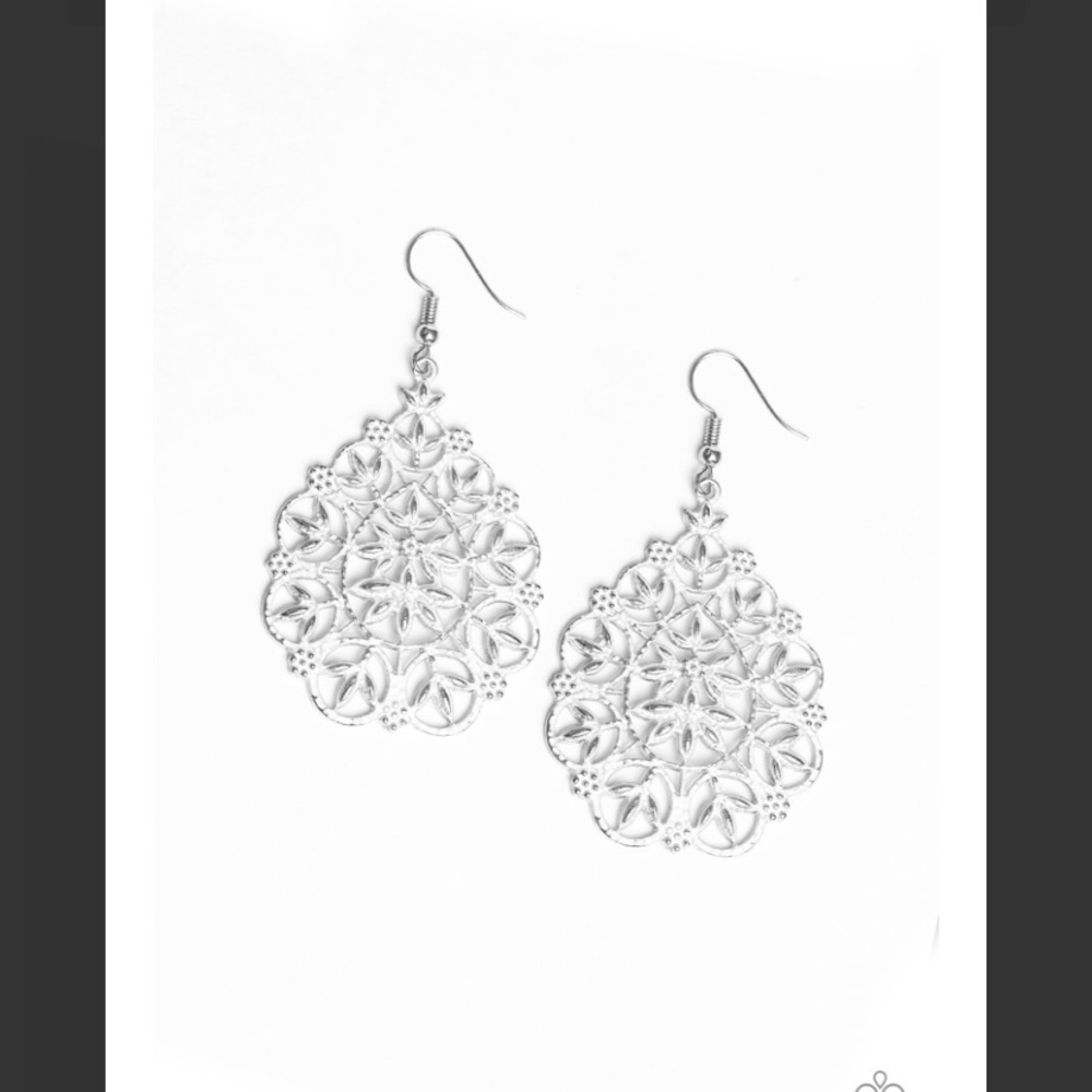 Earrings - Picture 2 of 2